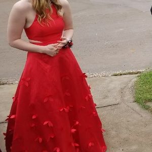 Red prom dress